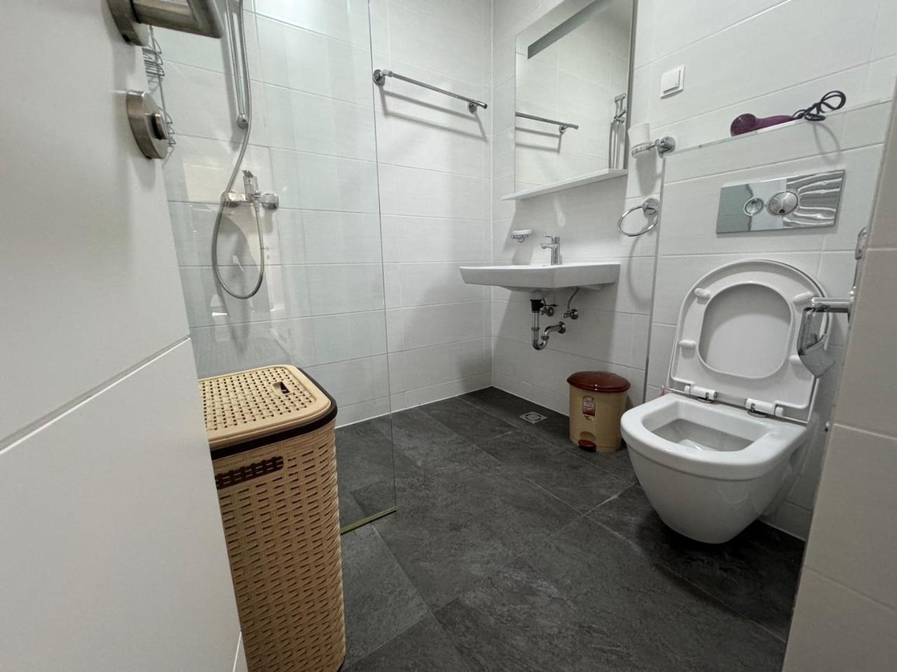Panamera Private Apartment